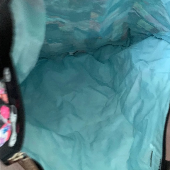 SOLD Lesport sac packable tote - Picture 3 of 4